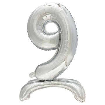 Balon iz folije 73 cm srebrna "9" stehend